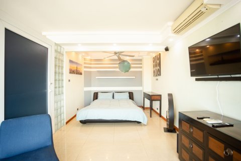 Eigentumswohnung in Pattaya, Thailand, 2 Schlafzimmer  № 135788 - Foto 9
