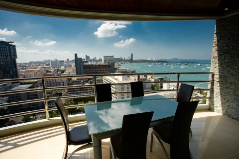 Eigentumswohnung in Pattaya, Thailand, 2 Schlafzimmer  № 135788 - Foto 3