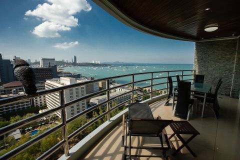 Eigentumswohnung in Pattaya, Thailand, 2 Schlafzimmer  № 135788 - Foto 2