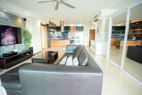 Eigentumswohnung in Pattaya, Thailand, 2 Schlafzimmer  № 135788 - Foto 11