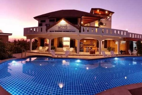 House in Udon Thani, Thailand 9 bedrooms № 140402 - photo 3