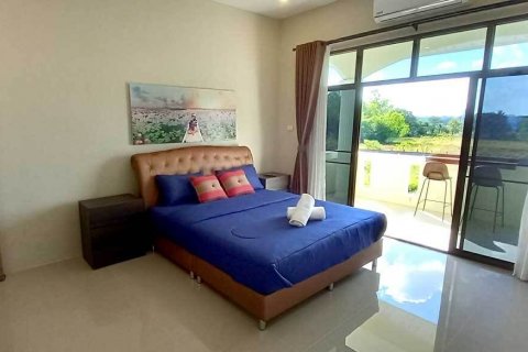 House in Udon Thani, Thailand 9 bedrooms № 140402 - photo 21