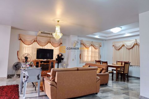 Estudio en Pattaya, Tailandia № 153739 - foto 7