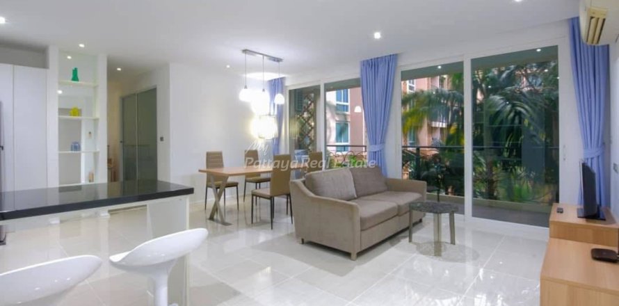 Condominio de 2 dormitorios en Bang Lamung, Tailandia № 153744