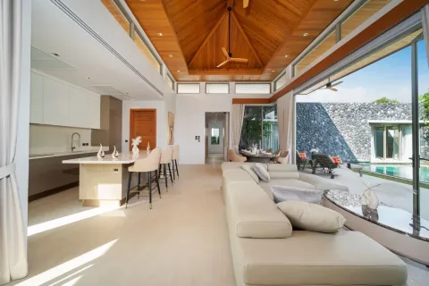 Casa de 4 dormitorios en Bang Tao, Tailandia № 178867 - foto 6