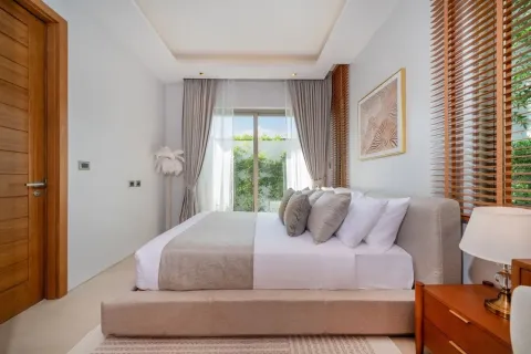 Casa de 4 dormitorios en Bang Tao, Tailandia № 178867 - foto 30