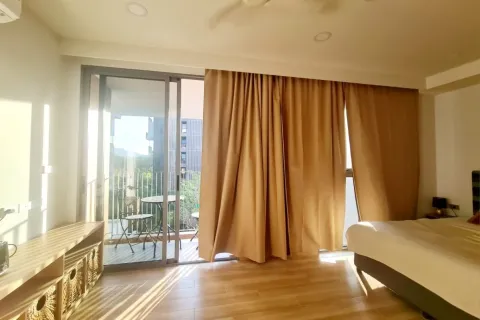 Estudio en el condominio en Bang Tao, Tailandia № 164917 - foto 8