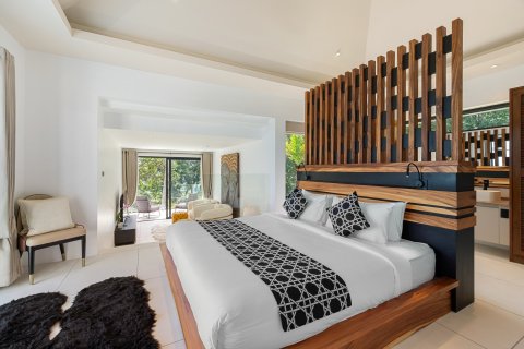 Casa de 4 dormitorios en Ko Samui, Tailandia № 164912 - foto 14