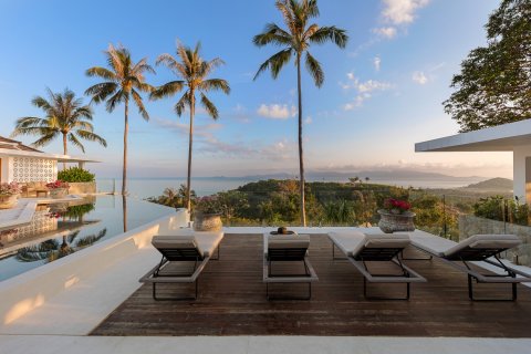 Casa de 4 dormitorios en Ko Samui, Tailandia № 164912 - foto 22