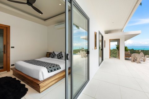 Casa de 4 dormitorios en Ko Samui, Tailandia № 164912 - foto 18
