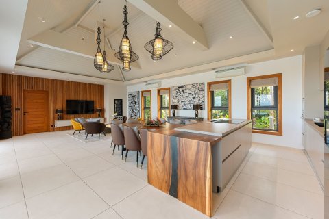 Casa de 4 dormitorios en Ko Samui, Tailandia № 164912 - foto 5