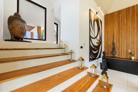 Casa de 4 dormitorios en Ko Samui, Tailandia № 164912 - foto 4