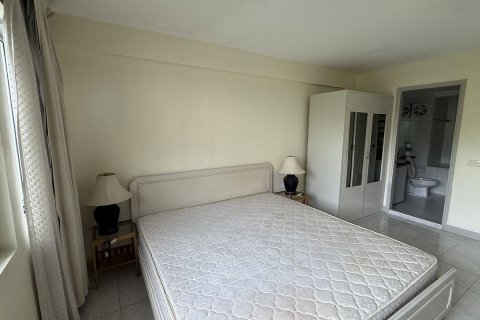 Studio in the Condo in Watthana, Bangkok, Thailand № 151406 - Foto 6