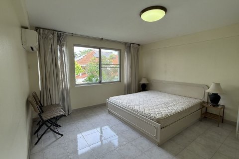 Studio in the Condo in Watthana, Bangkok, Thailand № 151406 - Foto 9