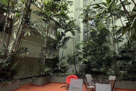 Studio in the Condo in Watthana, Bangkok, Thailand № 151406 - Foto 24