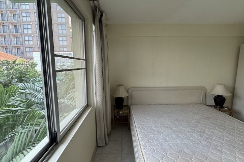 Studio in the Condo in Watthana, Bangkok, Thailand № 151406 - Foto 7