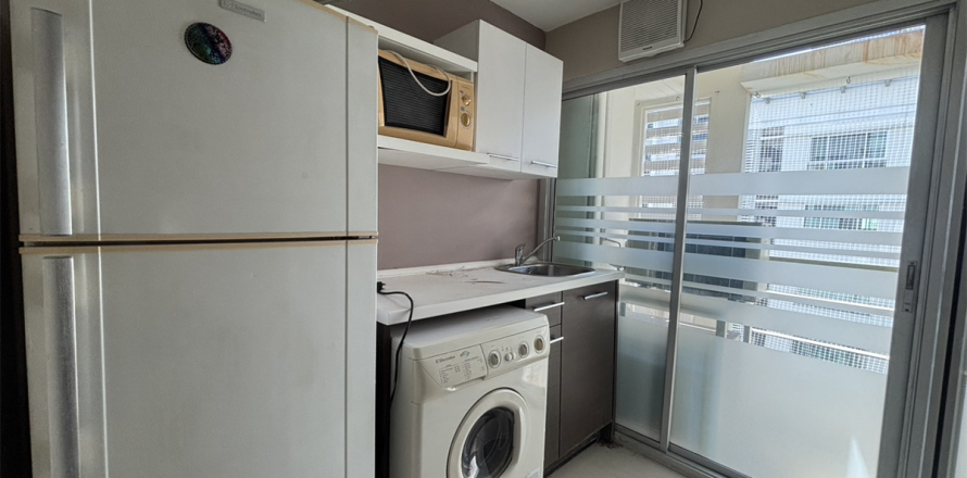 Eigentumswohnung in Bangkok, Thailand, 2 Schlafzimmer  № 187238