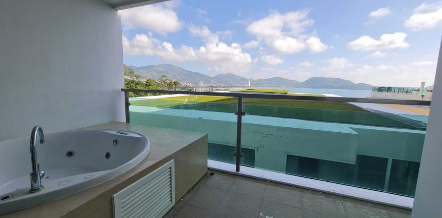Condominio de 2 dormitorios en Kathu, Tailandia № 158214