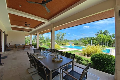 Villa in Pran Buri, Thailand 5 Schlafzimmer № 168297 - Foto 4