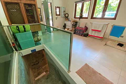Villa in Pran Buri, Thailand 5 Schlafzimmer № 168297 - Foto 18