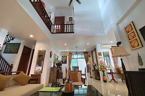 Chalet de 3 dormitorios en Hua Hin, Tailandia № 168296 - foto 14