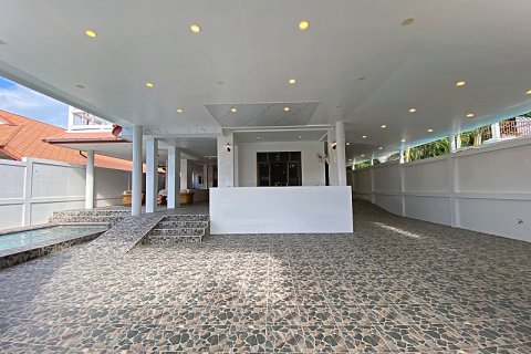 Chalet de 3 dormitorios en Hua Hin, Tailandia № 168296 - foto 2