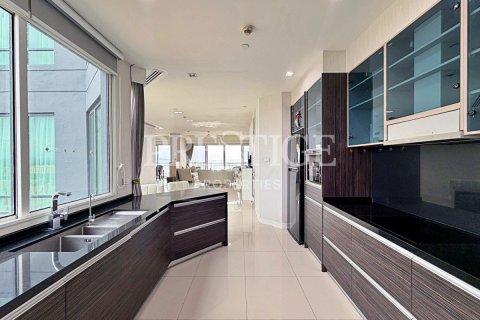 Condominio de 3 dormitorios en Pattaya, Tailandia № 233224 - foto 8