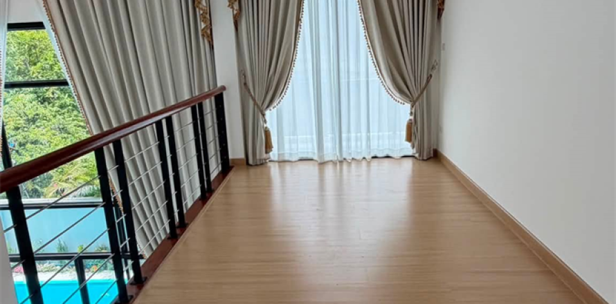 Haus in Bangkok, Thailand 5 Schlafzimmer № 233222