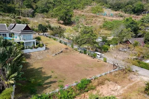 Chalet de 4 dormitorios en Kathu, Tailandia № 140193 - foto 6