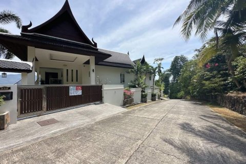 Chalet de 4 dormitorios en Kathu, Tailandia № 140193 - foto 8