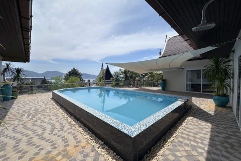Chalet de 4 dormitorios en Kathu, Tailandia № 140193 - foto 20