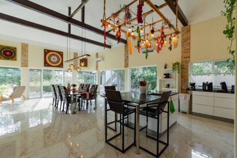 Chalet de 2 dormitorios en Hua Hin, Tailandia № 172742 - foto 5