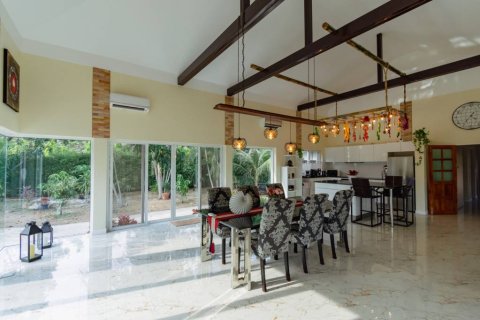 Chalet de 2 dormitorios en Hua Hin, Tailandia № 172742 - foto 4