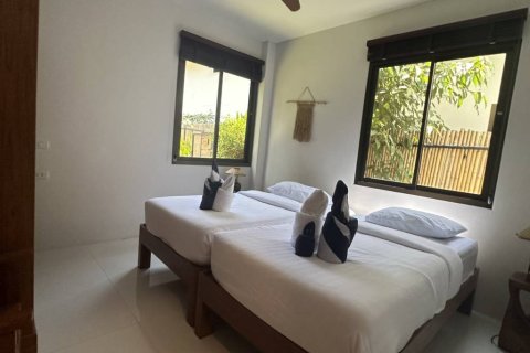 Chalet de 3 dormitorios en Surat Thani, Tailandia № 172744 - foto 9
