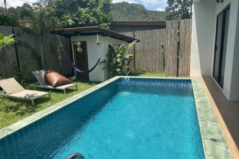 Chalet de 3 dormitorios en Surat Thani, Tailandia № 172744 - foto 2