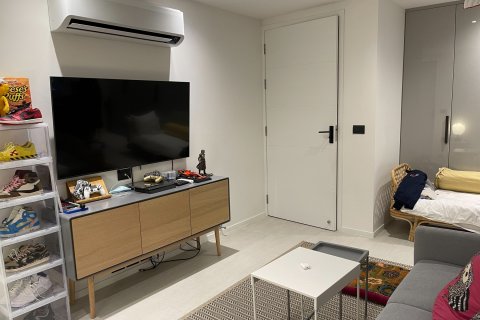 Condominio de 4 dormitorios en Bangkok, Tailandia № 143577 - foto 3