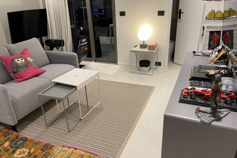 Condominio de 4 dormitorios en Bangkok, Tailandia № 143577 - foto 2