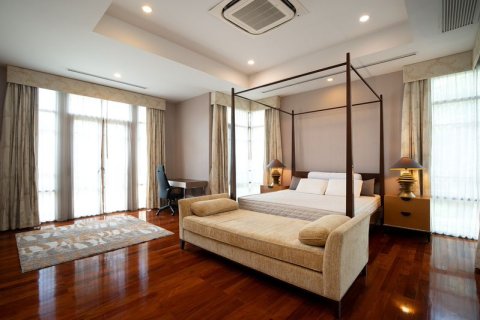 บ้านในพระโขนง, กรุงเทพฯ, ประเทศไทย 4 ห้องนอน № 162741 - รูปถ่าย 6