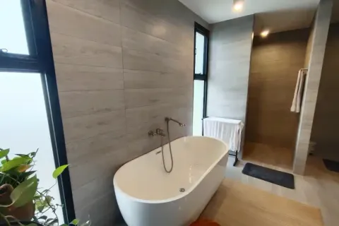 Chalet de 4 dormitorios en Chiang Mai, Tailandia № 162748 - foto 17
