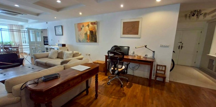 Condo in Bangkok, Thailand, 3 bedrooms № 162742