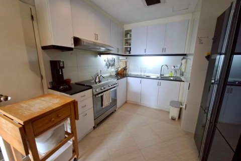 Condo in Bangkok, Thailand, 3 bedrooms № 162742 - photo 8