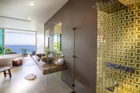 Chalet de 4 dormitorios en Kamala, Tailandia № 190581 - foto 12
