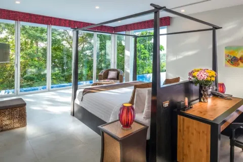 Chalet de 4 dormitorios en Kamala, Tailandia № 190581 - foto 16