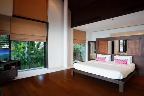 Chalet de 4 dormitorios en Pa Klok, Tailandia № 190584 - foto 12