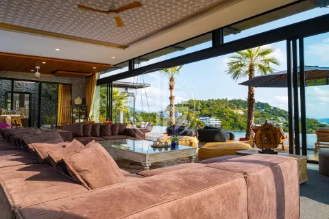 Chalet de 5 dormitorios en Ko Samui, Tailandia № 190582 - foto 3