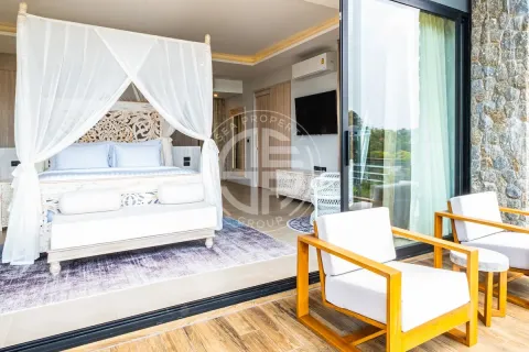 Chalet de 5 dormitorios en Ko Samui, Tailandia № 190582 - foto 5