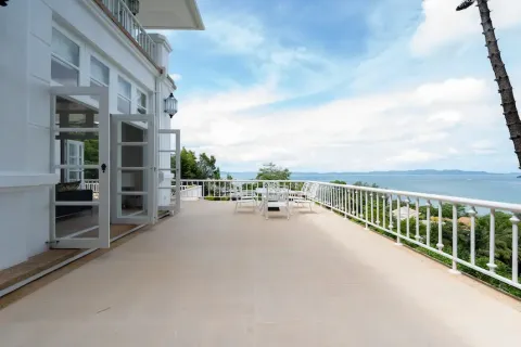 Chalet de 6 dormitorios en Pa Klok, Tailandia № 190579 - foto 13