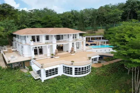 Chalet de 6 dormitorios en Pa Klok, Tailandia № 190579 - foto 4