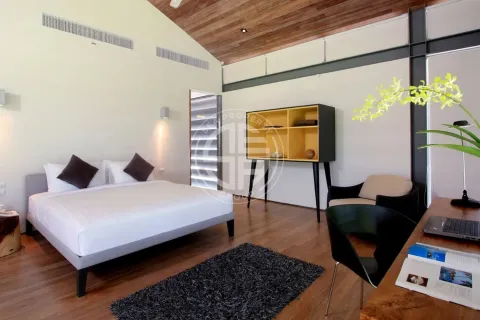 Chalet de 6 dormitorios en Phang Nga, Tailandia № 190583 - foto 11