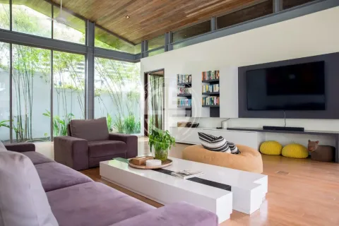 Chalet de 6 dormitorios en Phang Nga, Tailandia № 190583 - foto 6